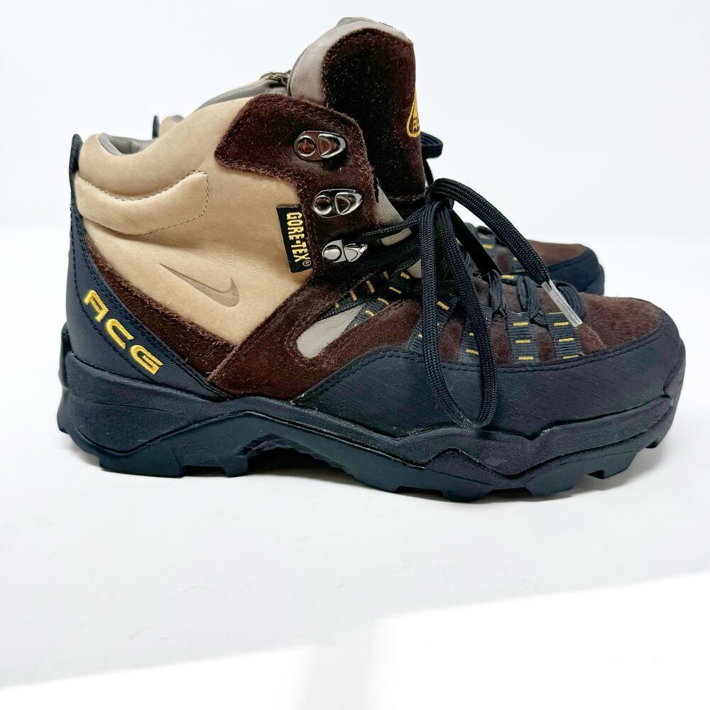 Vintage 2003 Nike ACG Waterproof Goretex Hiking Boots
Brown Men’s Size US 7 - Picture 5 of 14
